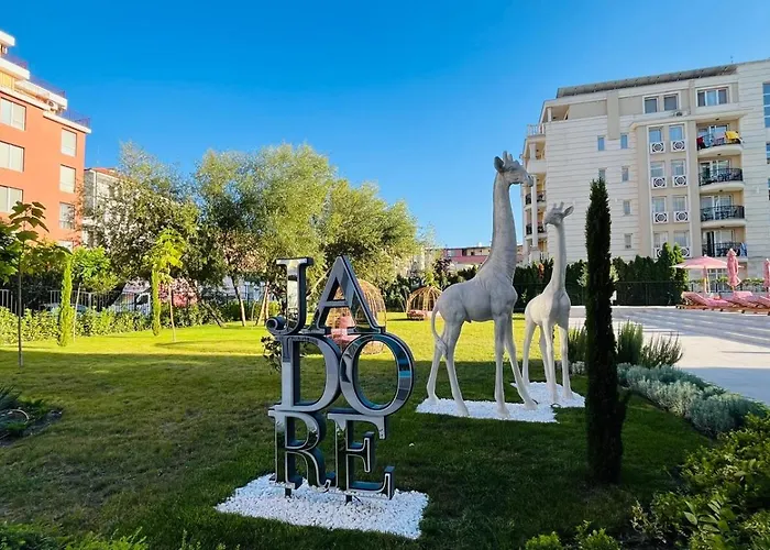 Jadore Secret Garden Panoramic דירה סאני ביץ'