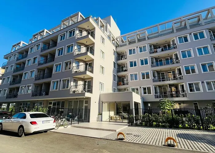 アパート Jadore Secret Garden Panoramic サニービーチ